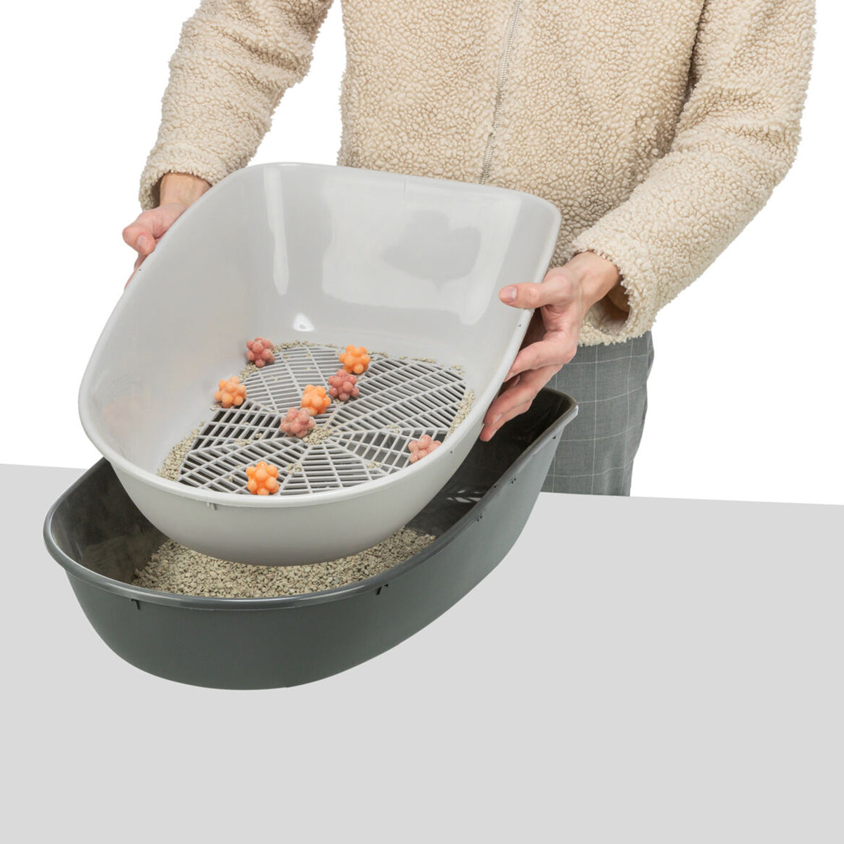 Trixie Berto Litter Tray Three Part with Separating System - Dark Grey - 23 inch
