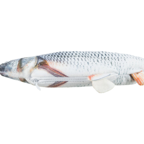 trixie-wriggle-fish-fabric-catnip-30cm